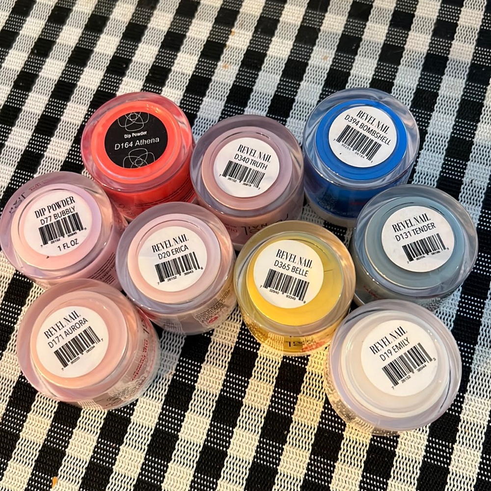 🆕 Revel nail dip powders